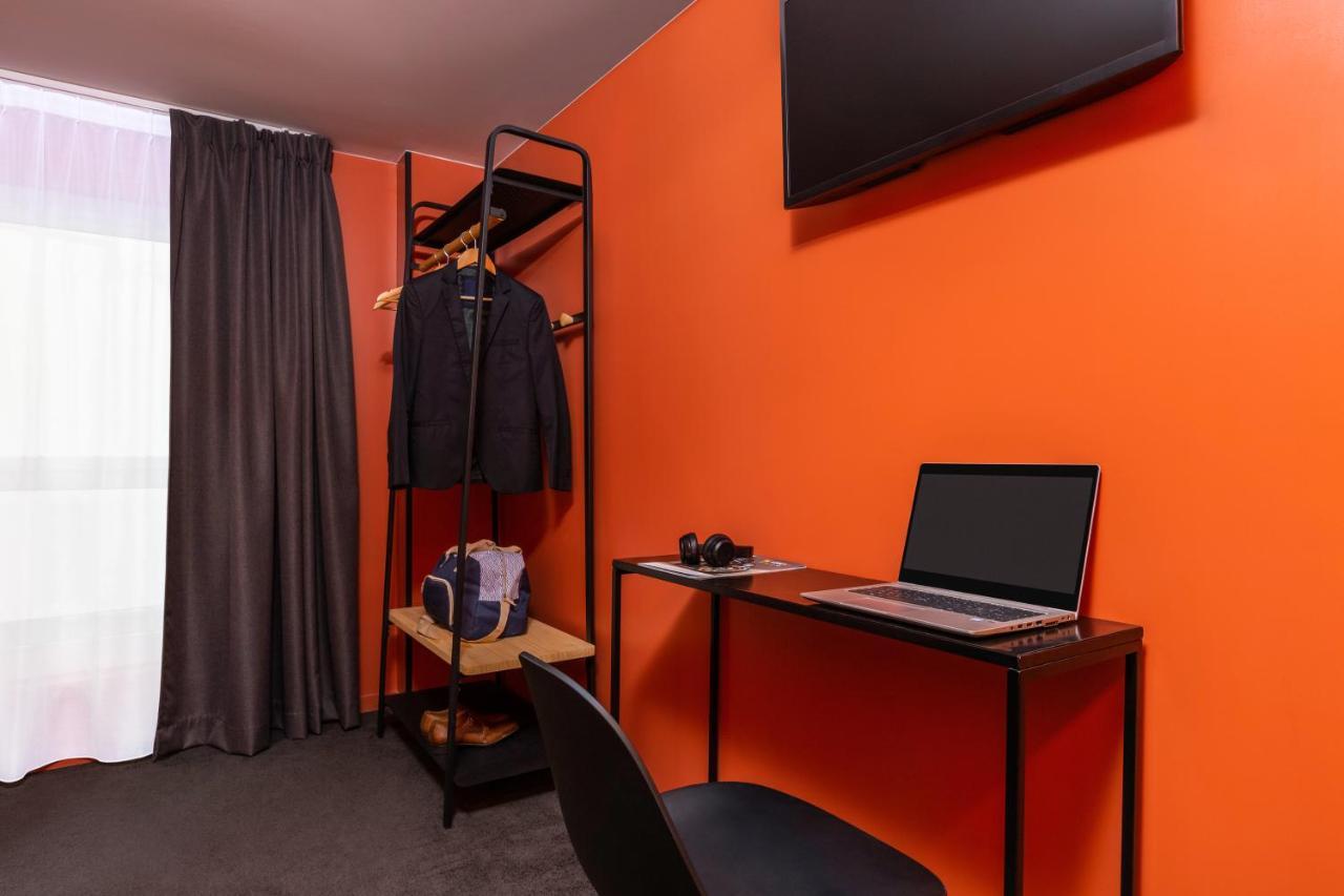 Hotel Ibis Styles Paris Gare De L'Est Magenta Zewnętrze zdjęcie